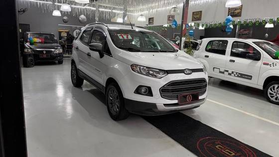 FORD ECOSPORT 1.6 FREESTYLE 16V FLEX 4P MANUAL FORD ECOSPORT 1.6 FREESTYLE 16V FLEX 4P MANUAL